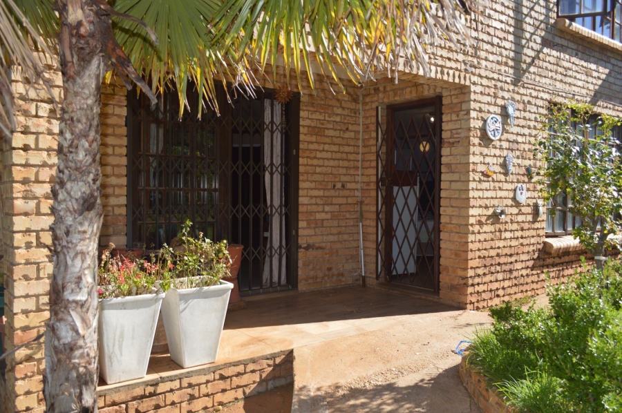 4 Bedroom Property for Sale in Doringkruin North West